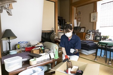 片付け、仕分け、処分