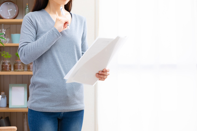 遺品整理で絶対に捨ててはいけない重要書類