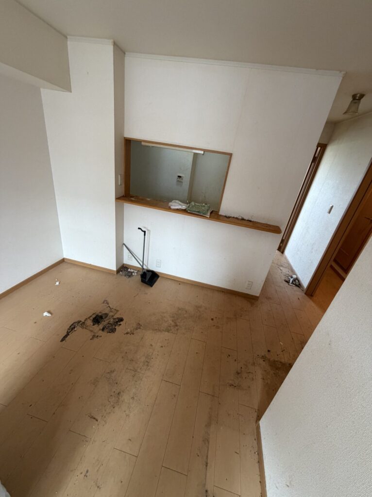 知多市新舞子のアパートで実家片付け｜お買取りも110,000円発生