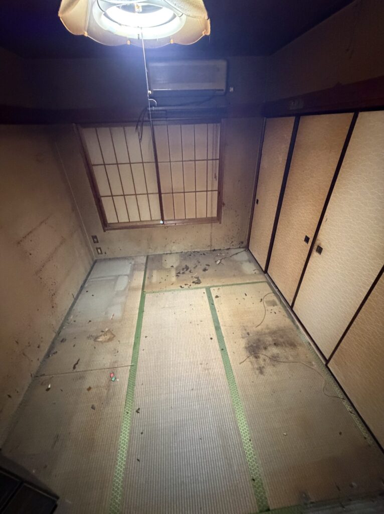 安城市小川町鹿乗の一戸建てで実家片付け｜お買取りも30000円発生